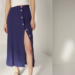 Aritzia Wilfred Amelie Button Skirt LIGHT PINK